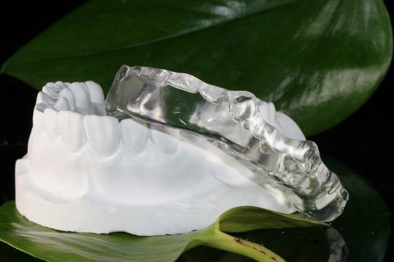Özel Yapılmış Mandibular Kemer Sabitleyici Isırık Ateli